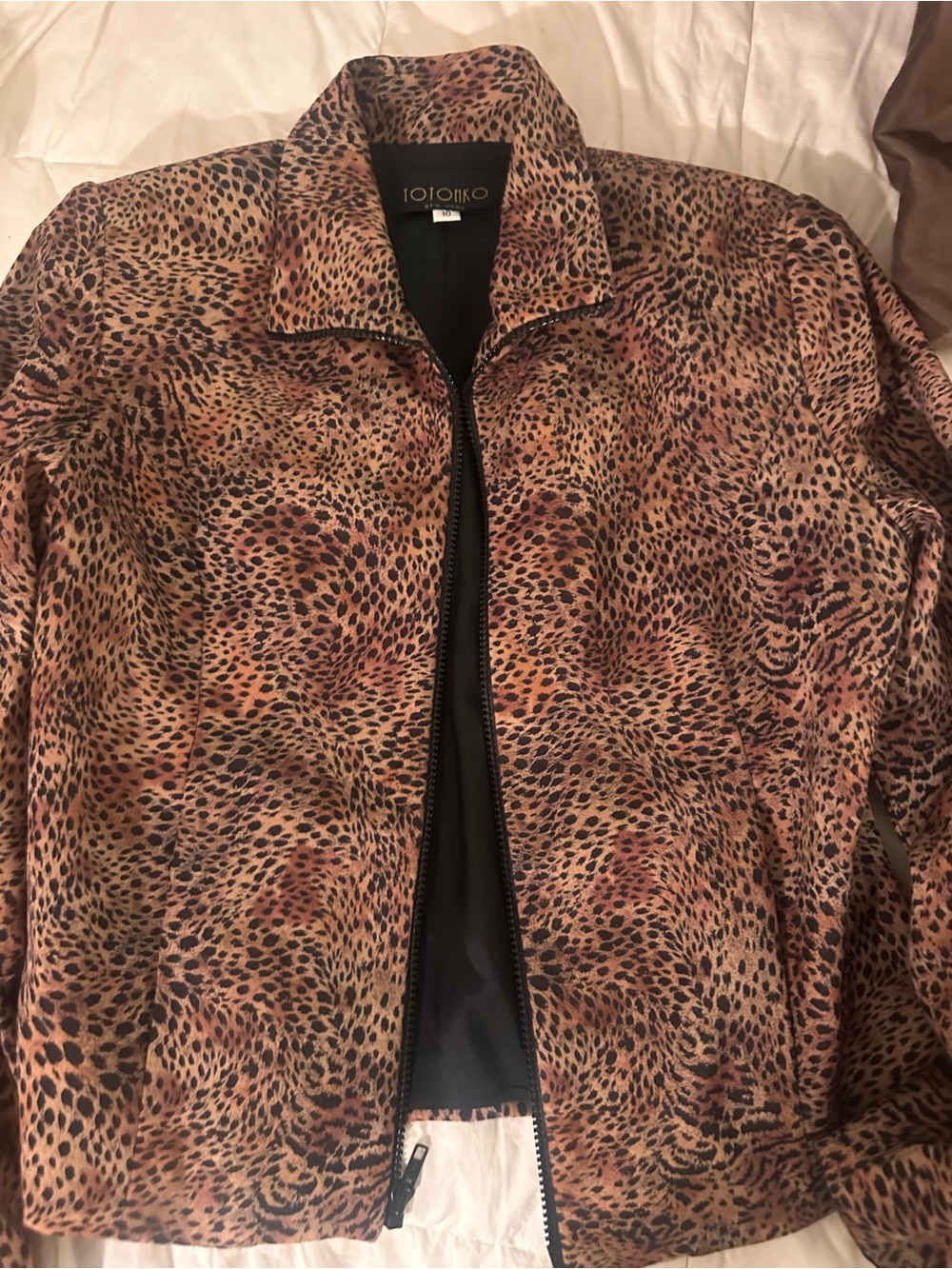 Leopard print zip up jacket - Picture 3 of 5